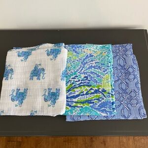 Lily Pulitzer- 3 pack baby swaddles - excellent condition